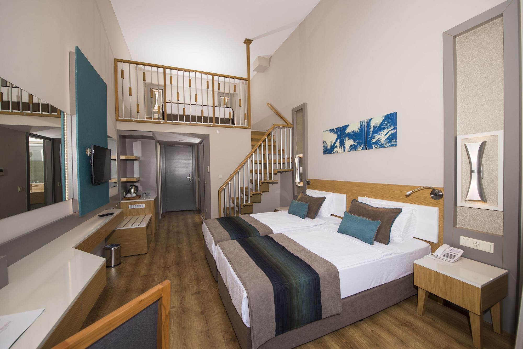 Palm World Side Resort & Spa エクステリア 写真