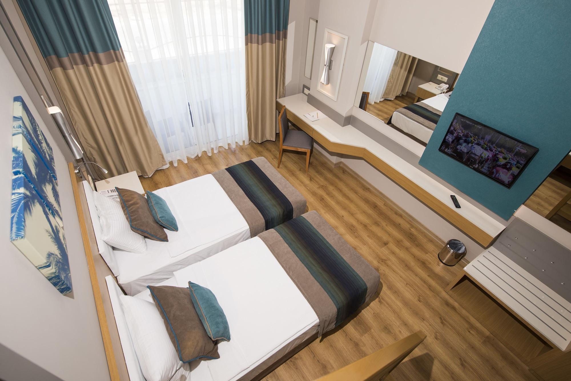 Palm World Side Resort & Spa エクステリア 写真