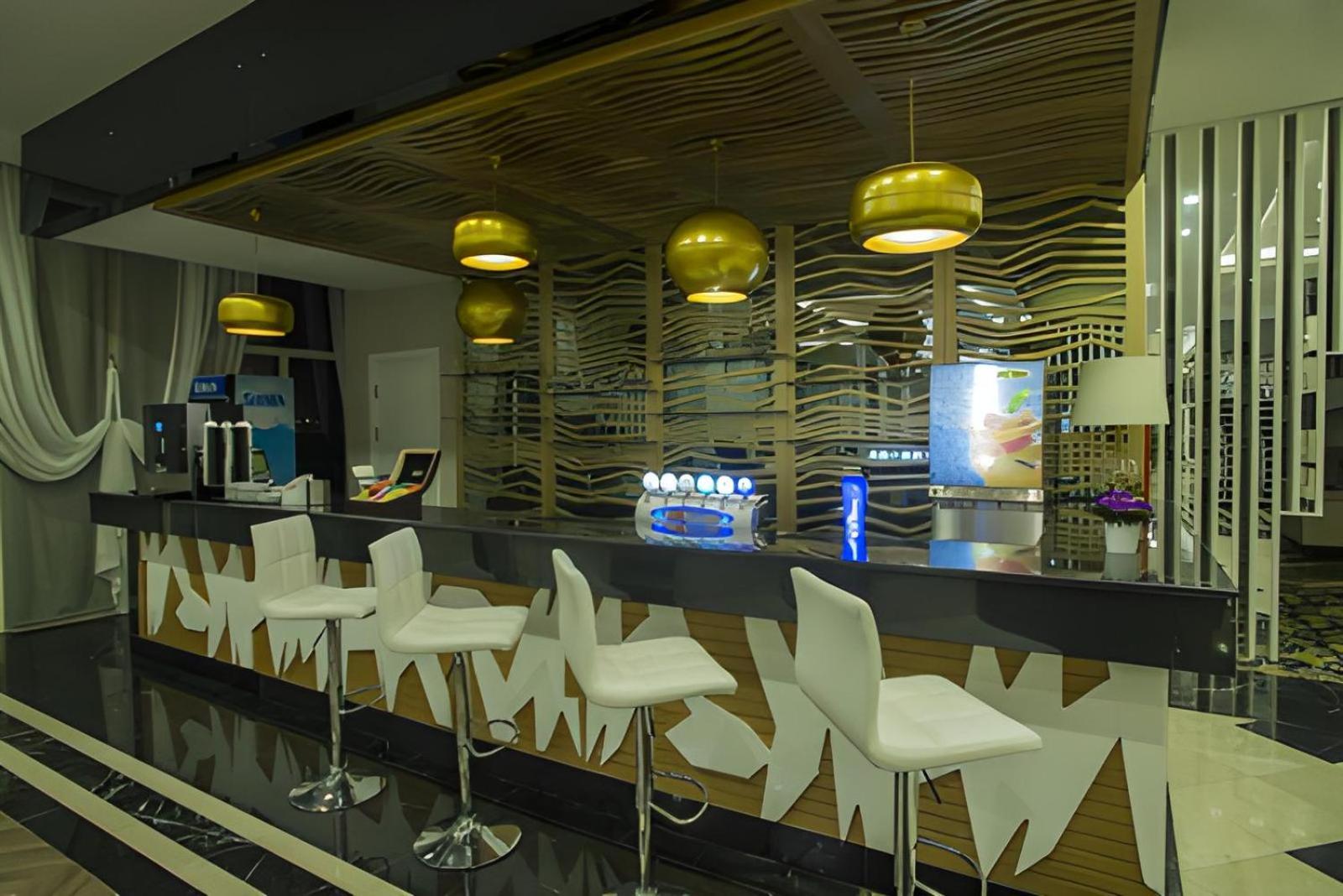 Palm World Side Resort & Spa エクステリア 写真
