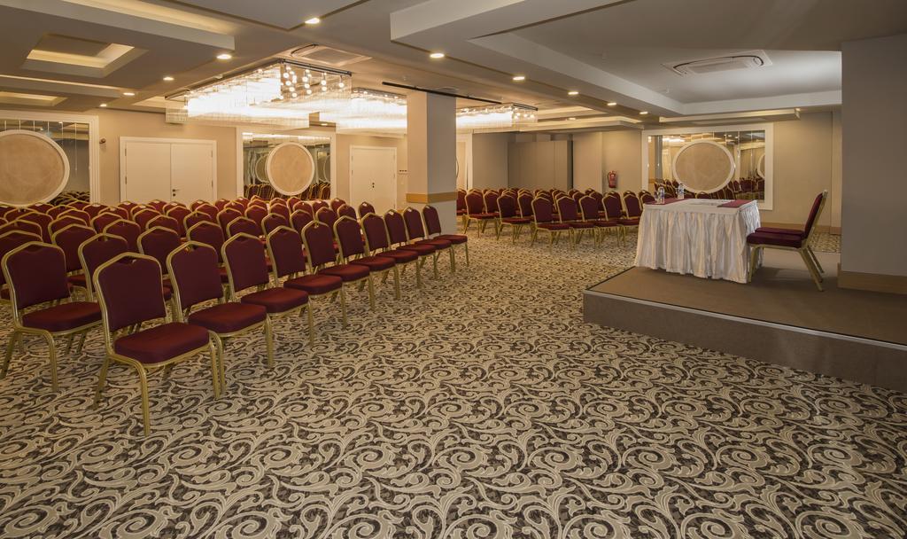 Palm World Side Resort & Spa エクステリア 写真