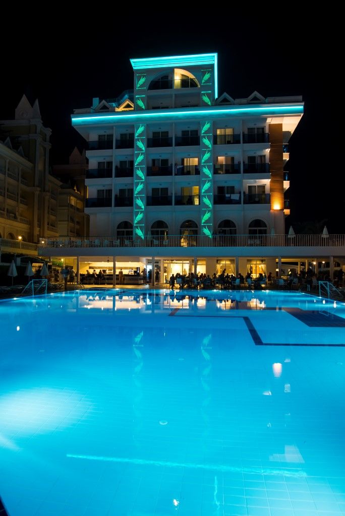 Palm World Side Resort & Spa エクステリア 写真
